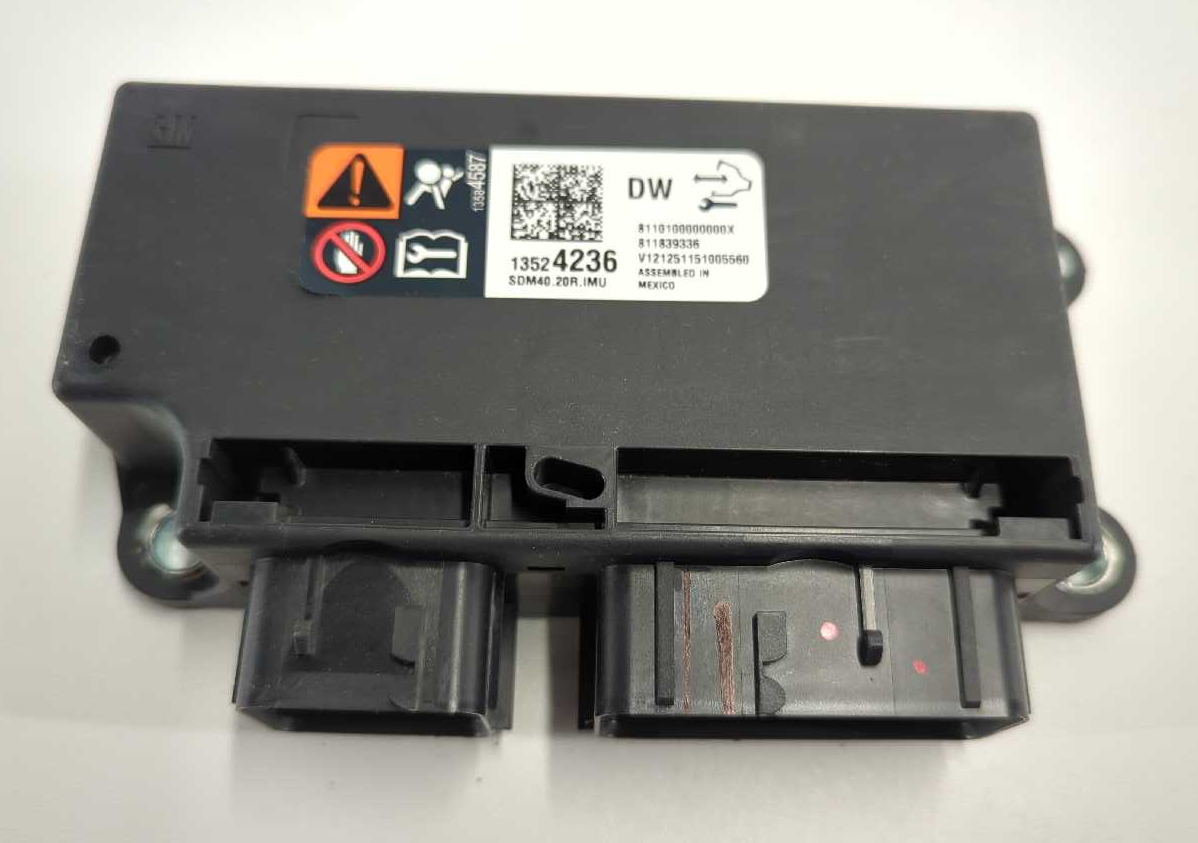 New OEM GM Airbag Diagnostic Module 13524236 13506552 13521055 2017-2025 Bolt Enclave Encore GX Trailblazer Traverse Trax new in box
