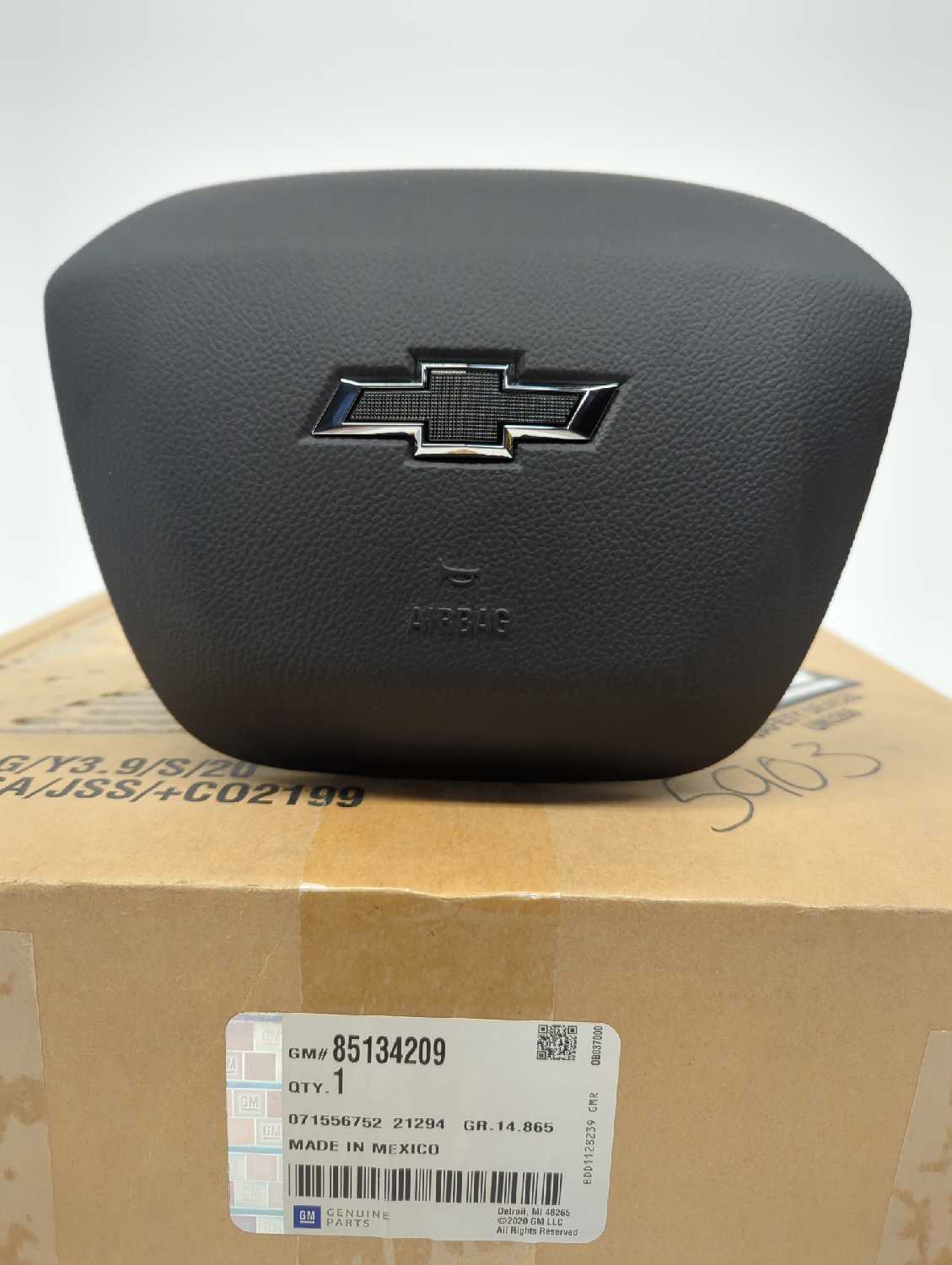 New OEM genuine GM Driver Steering Wheel Airbag Air Bag 2020-2024 Chevy Traverse Limited Black 85134209, 84651618