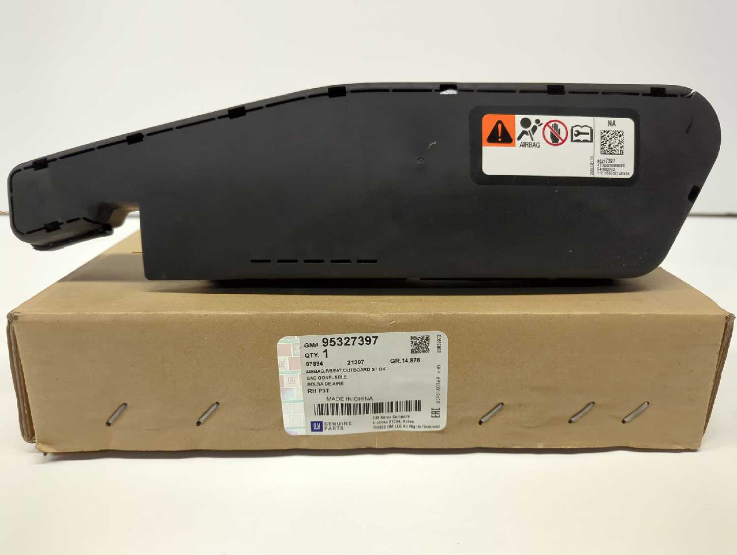 New OEM GM Passenger Seat Airbag Right 95327397 – 2013-2022 Buick Encore Chevy Trax genuine