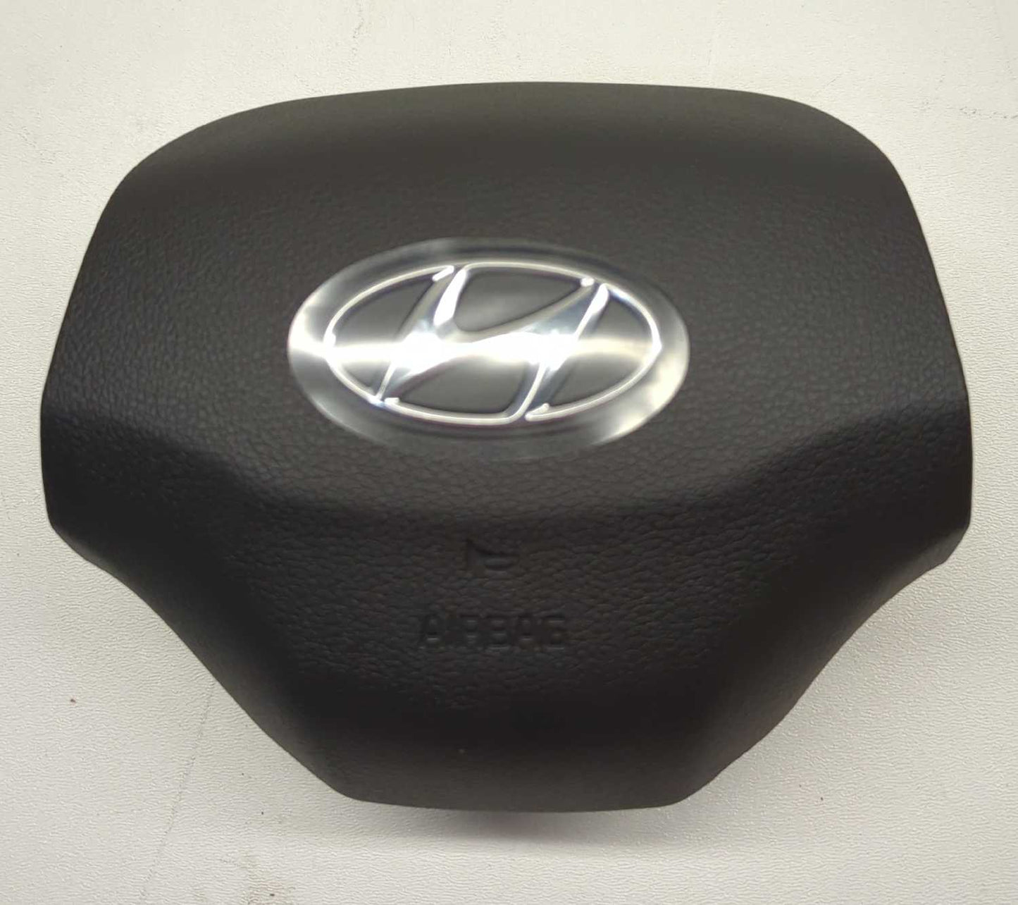 New OEM genuine Hyundai LH Driver Steering Wheel Airbag Air Bag 2019 2020 Elantra Sedan Black USA made 80100-F3000TRY