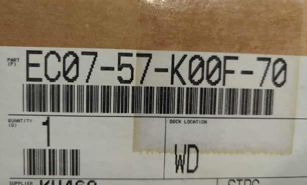 New OEM genuine Mazda Black Leather Steering Wheel 2001-2004 Tribute new in box EC0757K00F70