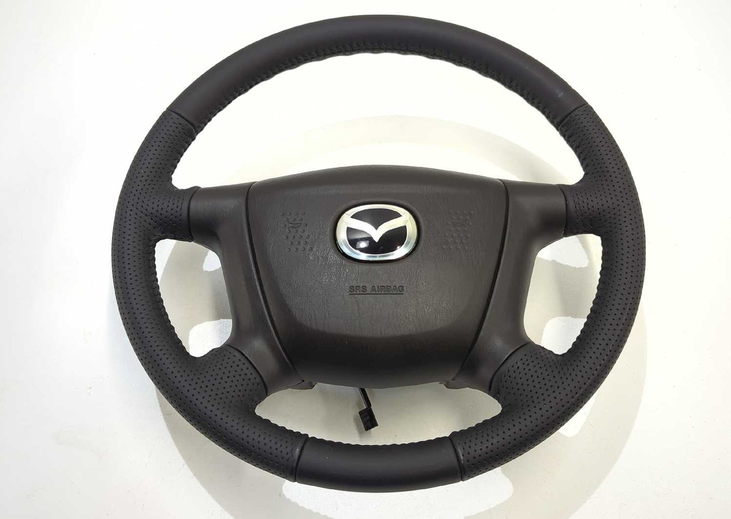 New OEM genuine Mazda Black Leather Steering Wheel 2001-2004 Tribute new in box EC0757K00F70