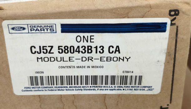 New Genuine Ford OEM Driver Steering Wheel Airbag LH Black 2013-2018 C-Max 2013-2014 Escape CJ5Z-58043B13-CA new in box