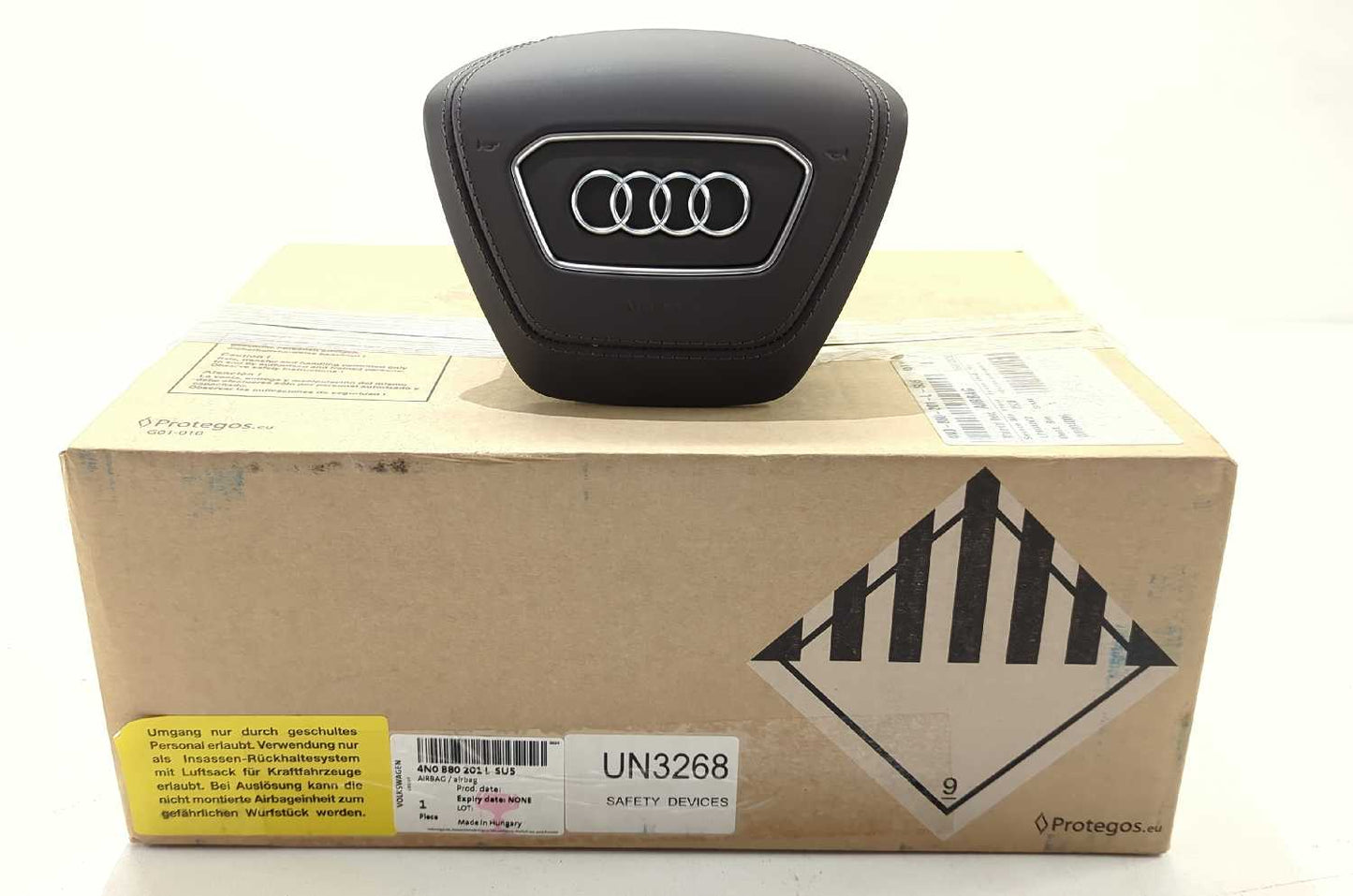 New OEM genuine Audi Steering Wheel Drivers Airbag Air bag 2019-2025 A8 S8 Brown new in the box 4N0880201QSU5