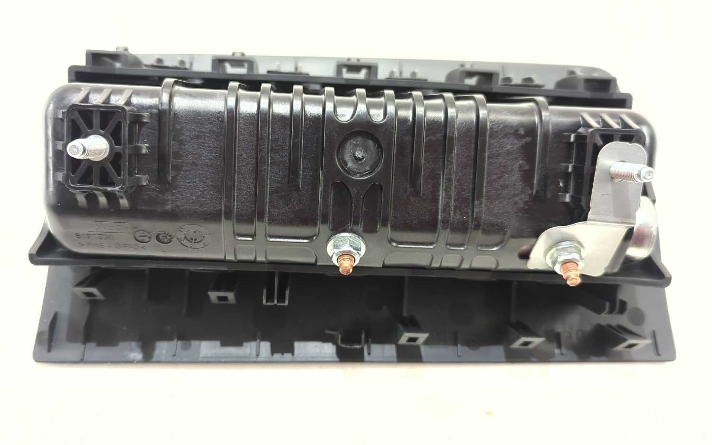 New OEM Lincoln MKC Driver Knee Airbag GJ7Z-78045J77-AM – 2015-2019 Ebony Black Left Side genuine