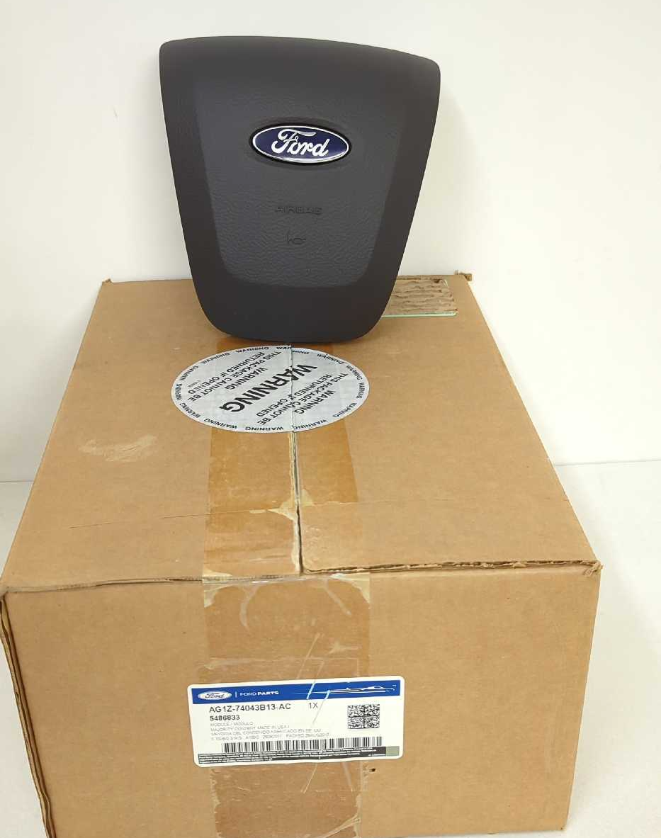 New OEM Genuine Ford Airbag Air Bag LH Driver Left Black 2010 Flex Taurus AG1Z-74043B13-AC