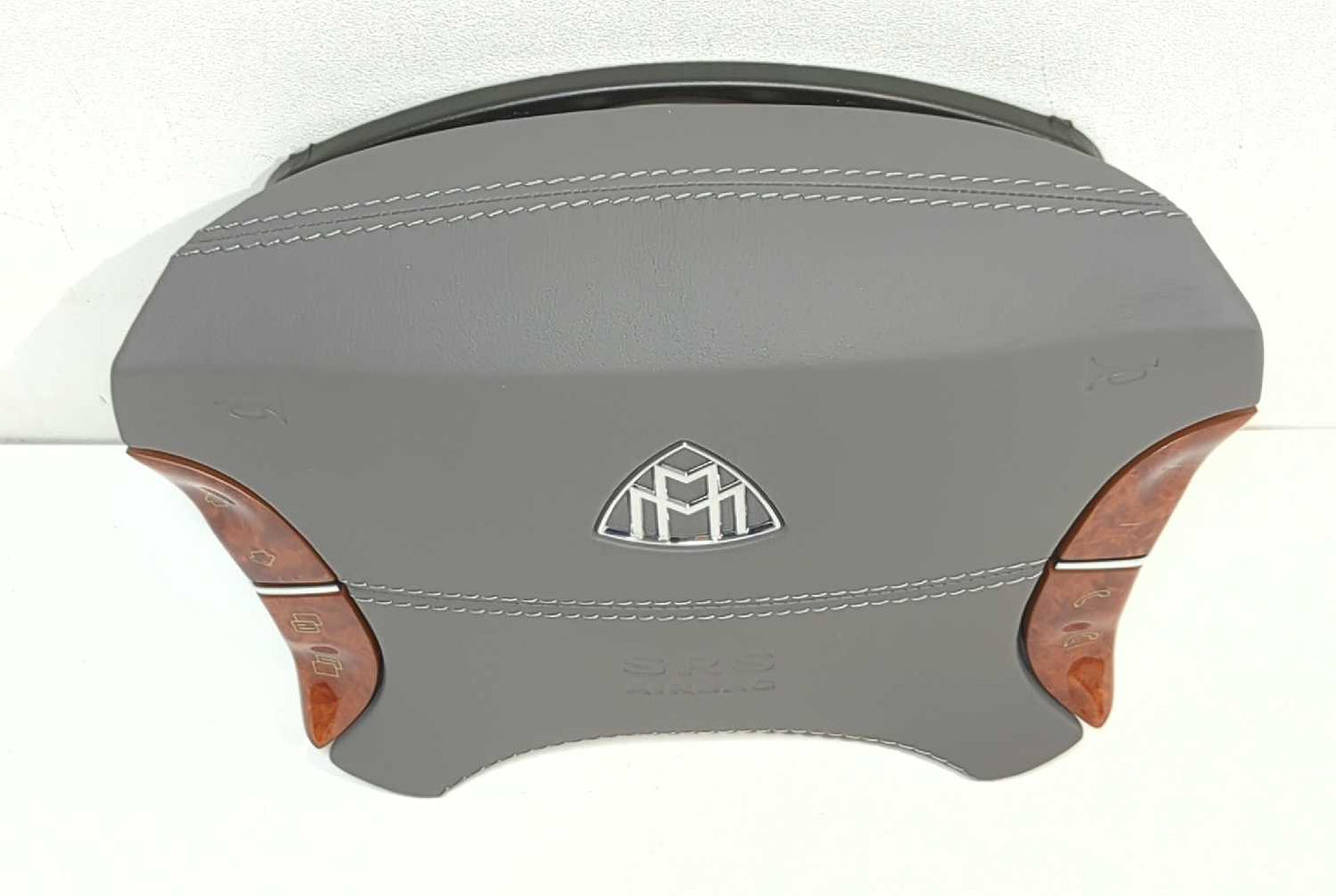 New OEM Mercedes Maybach 57/62 Driver Steering Wheel Airbag A24086008027G44 – 2003-2012 Grey Leather