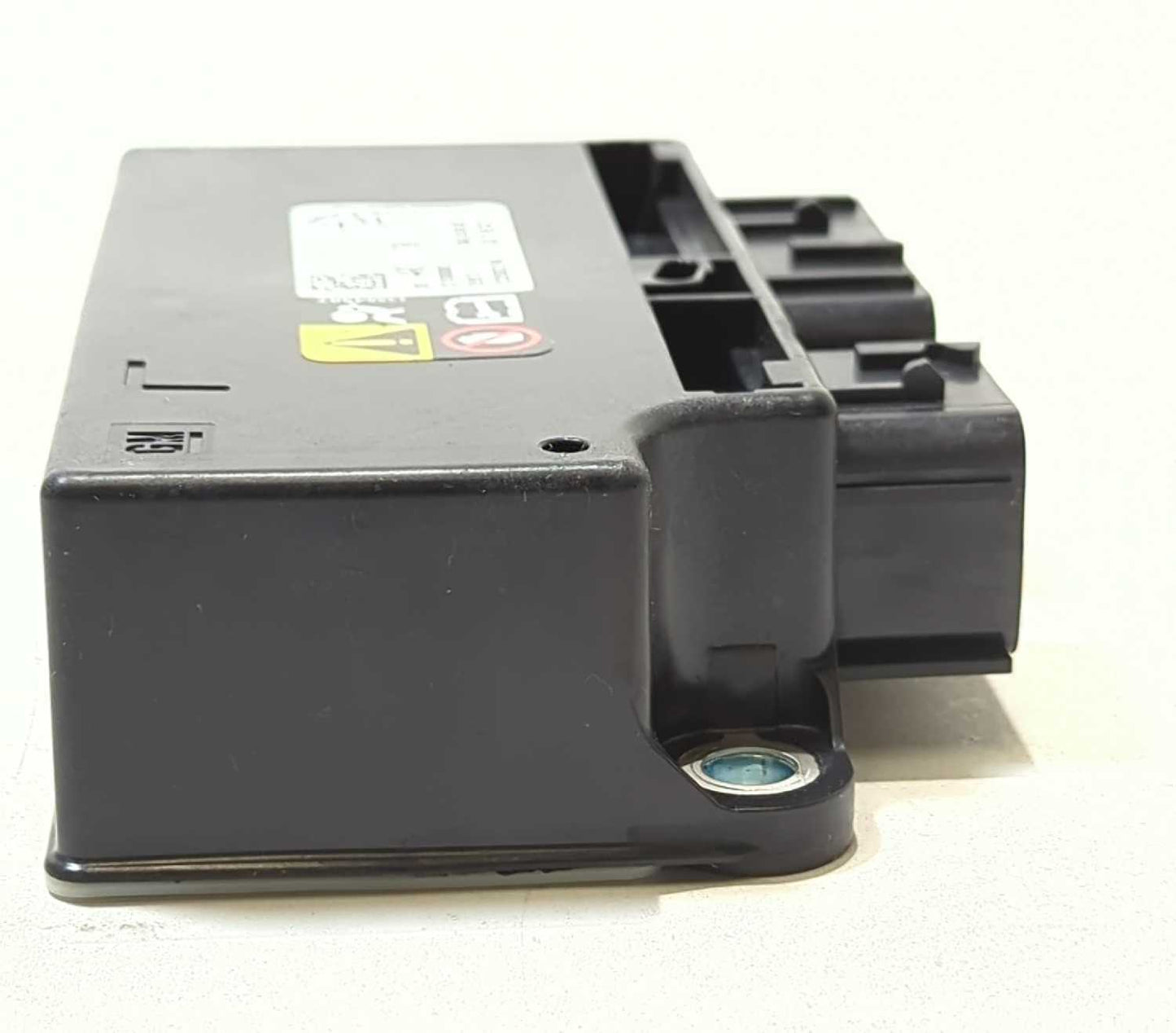 New OEM GM Airbag Sensing Module SDM 13534490 - 2017 2018 2019 2020 Chevrolet Malibu XT5 Camaro genuine