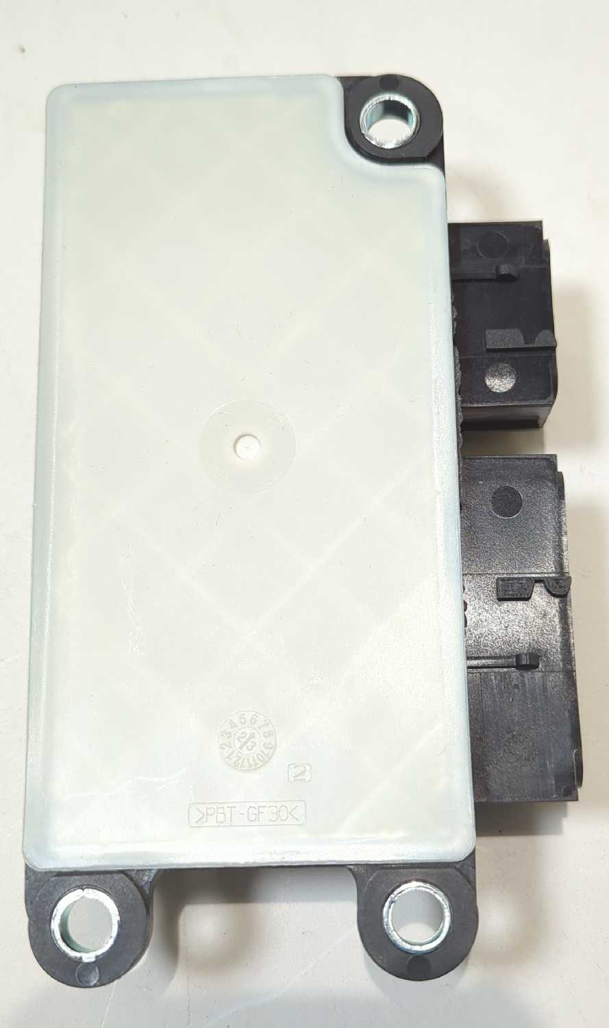 New OEM GM Airbag Sensing Module SDM 13534490 - 2017 2018 2019 2020 Chevrolet Malibu XT5 Camaro genuine