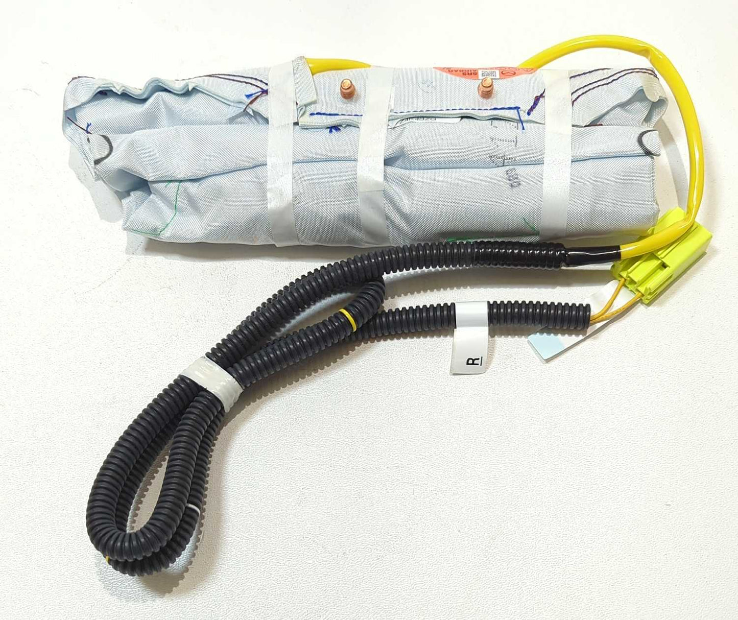 New OEM Genuine Mazda RH Passenger Seat Airbag Right 2017-2018 Mazda3 3 BABF57KA0 new in box