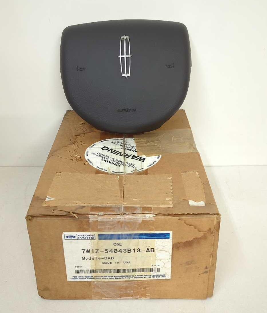 New OEM Genuine Ford Airbag Air Bag LH Driver Left Black 2007-2011 Lincoln Towncar 7W1Z-54043B13-AB new in box