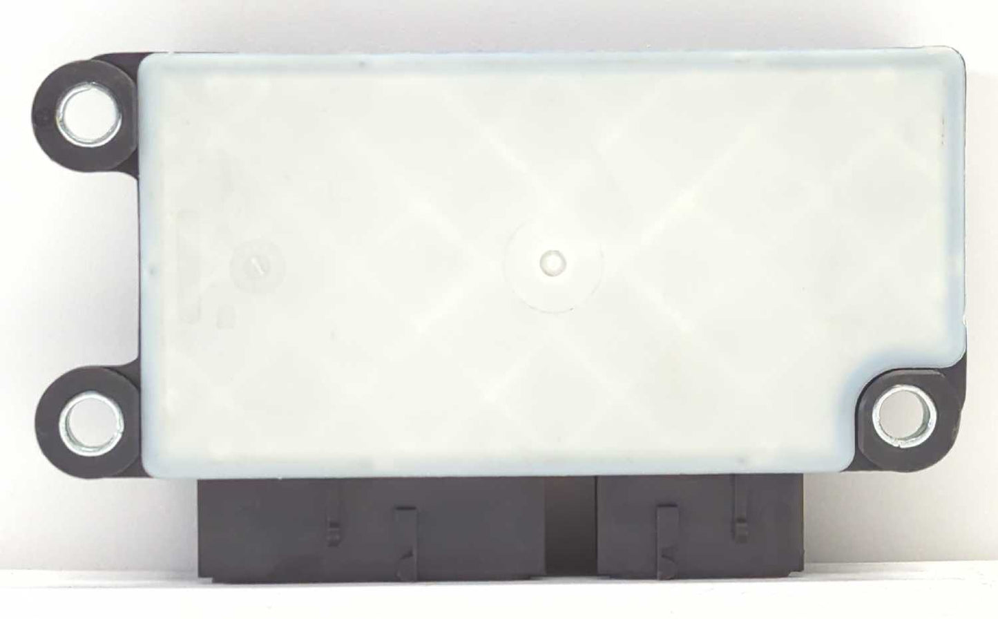 G93 New OEM GM Airbag Sensing & Diagnostic Module 13510817 13523858 13518680 13518660  2017-2024 Acadia Blazer CT5 CT6 LaCrosse Malibu Regal XT4 XT5 Camaro