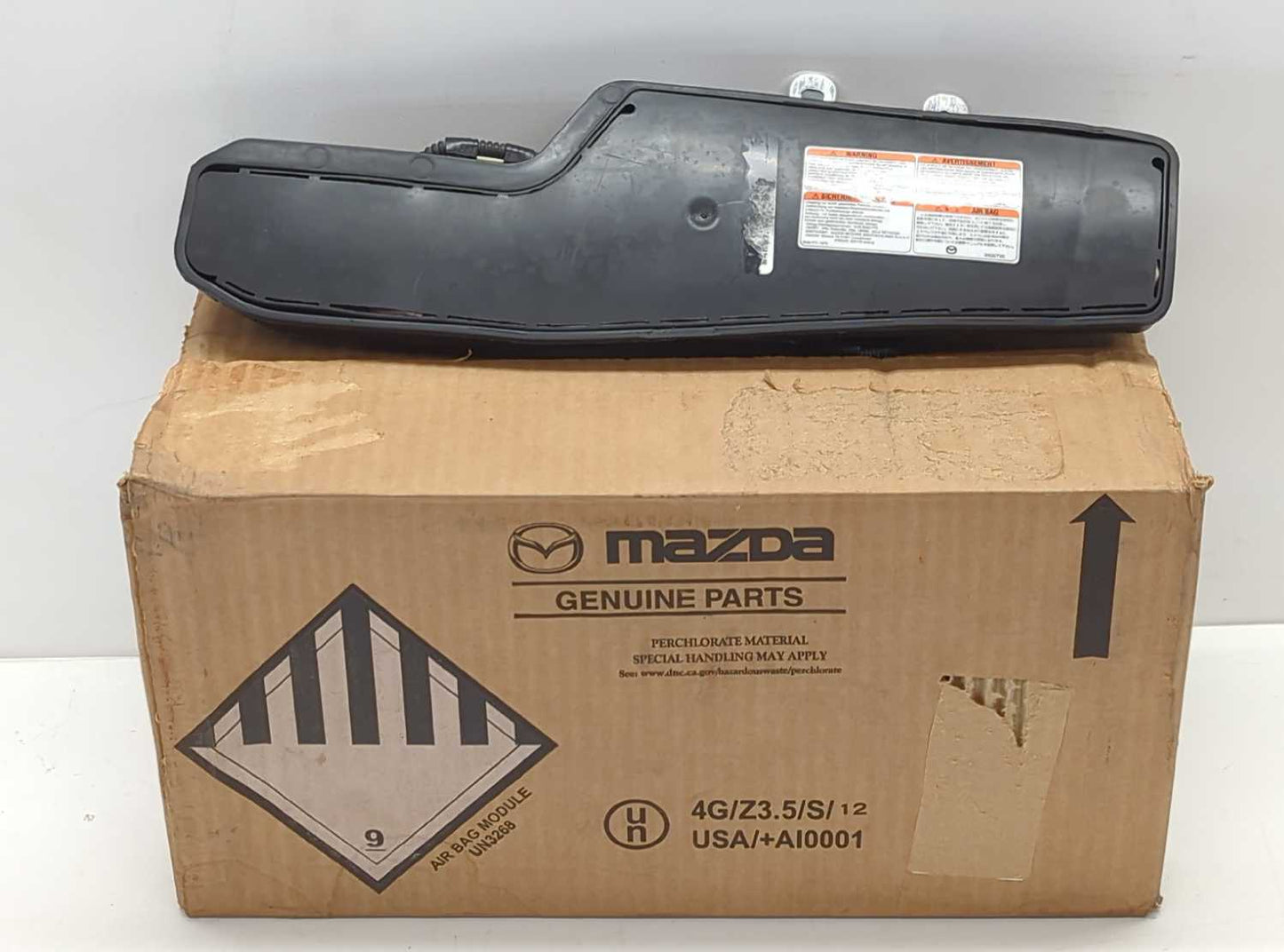 New OEM Genuine Mazda RH Passenger Seat Airbag Right 2009 2010 2011 2012 2013 6 Mazda6 GS3L57KA0B
